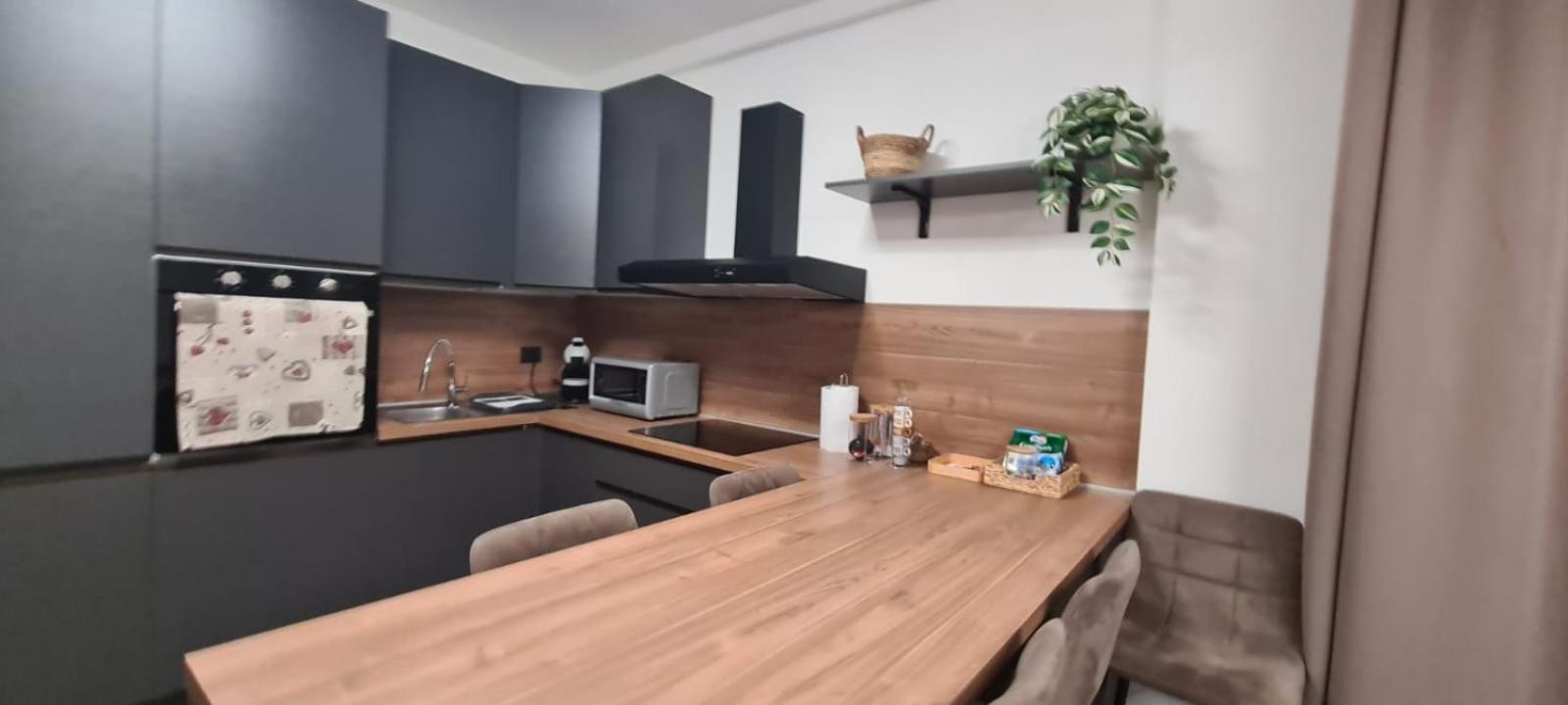 Casa Faet Adro